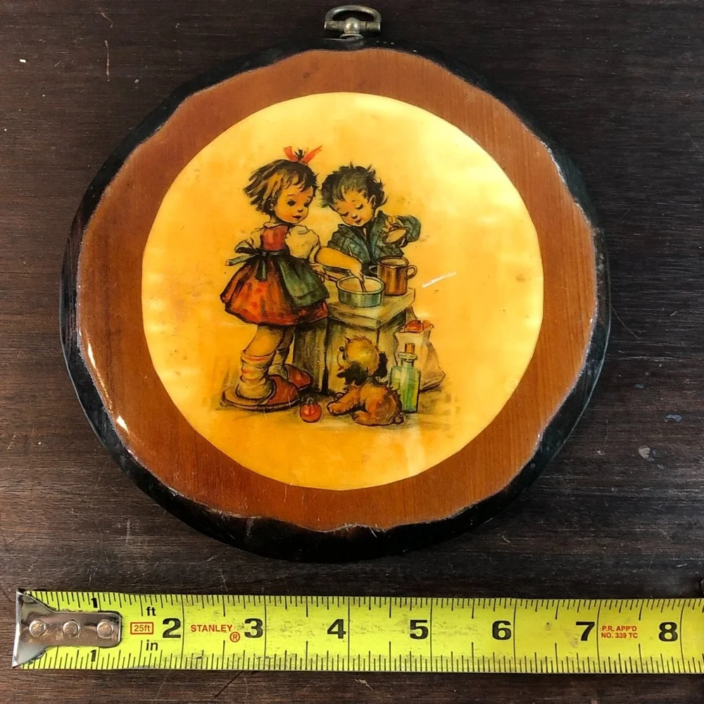 Vtg 70s MCM Lacquered‎ Resin Wood Decoupage Wall Art Boy Girl Hummel? Germany